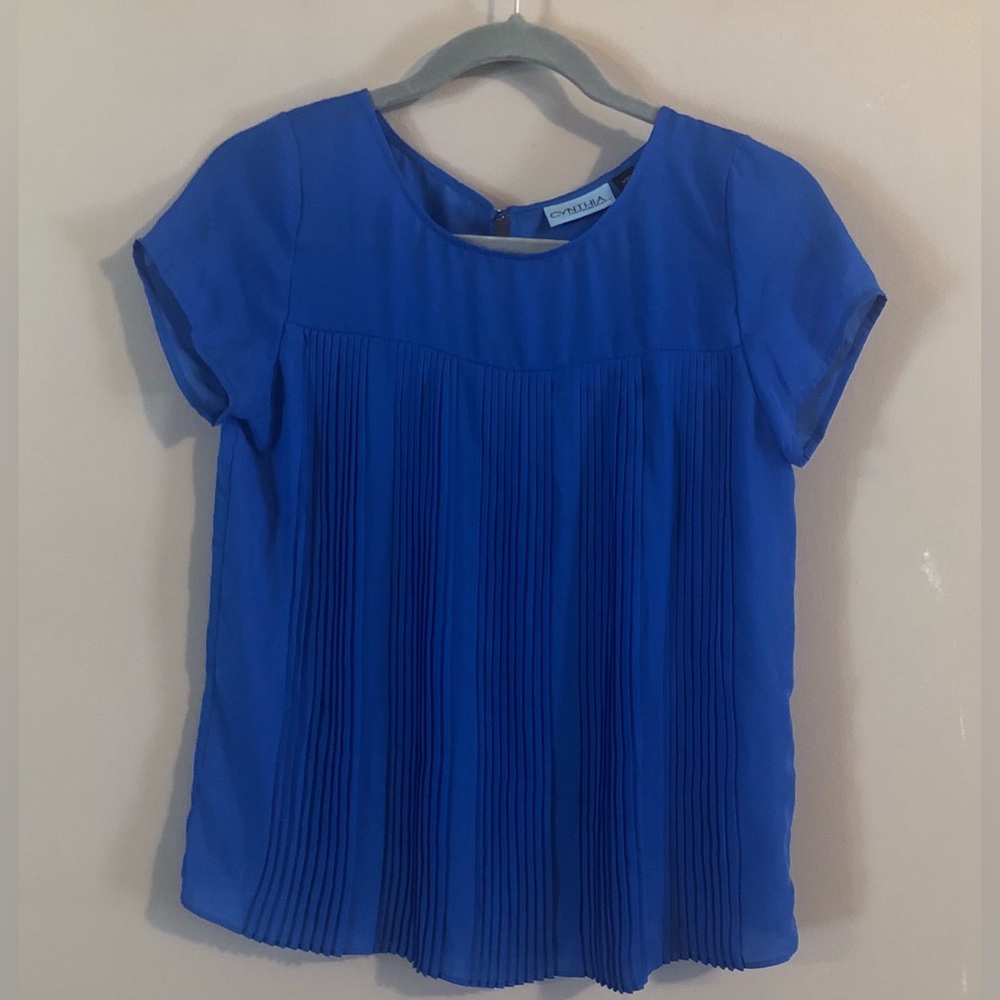 $6💙Bundled Cynthia Rowley Blouse